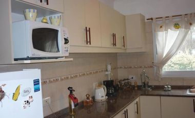 Casa en venta - 3 Dormitorios 3 Baños - Presidente Perón