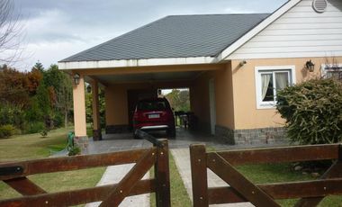 Casa en venta - 3 Dormitorios 3 Baños - Presidente Perón