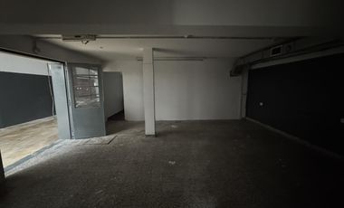 Galpón en Alquiler - 890m2 Cubiertos - Parque Patricios - Mixtura 3