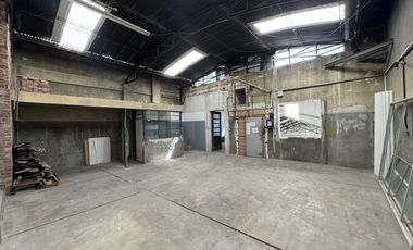 Galpón en Alquiler - 890m2 Cubiertos - Parque Patricios - Mixtura 3