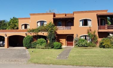 Casa en venta en Country Marcos Paz, Yerba Buena,