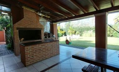 Casa en venta en Country Marcos Paz, Yerba Buena,