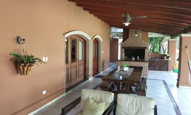 Casa en venta en Country Marcos Paz, Yerba Buena,