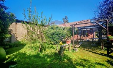 Casa con suelo ZU-6 La Cisterna