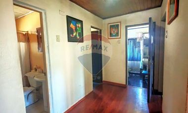 Casa con suelo ZU-6 La Cisterna