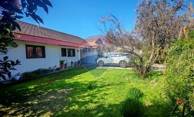 Casa con suelo ZU-6 La Cisterna