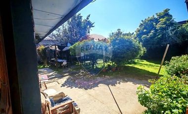 Casa con suelo ZU-6 La Cisterna