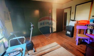 Casa con suelo ZU-6 La Cisterna