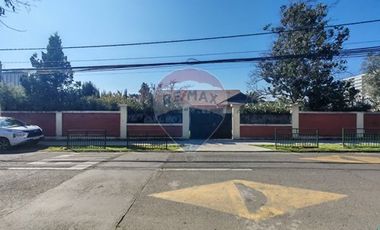 Casa con suelo ZU-6 La Cisterna