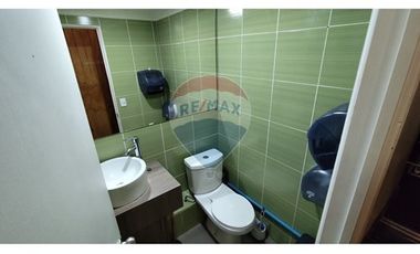 SE VENDE LOCAL COMERCIAL EN SAN JORGE, ÑUÑOA