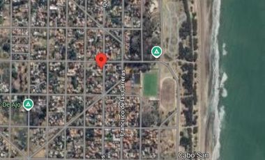 Casa en venta - 2 Dormitorios 1 Baño - 118Mts2 - Mar de Ajó