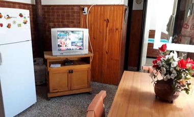 Casa en venta - 2 Dormitorios 1 Baño - 118Mts2 - Mar de Ajó