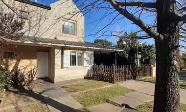 Casa - Mirasoles De Monte Grande