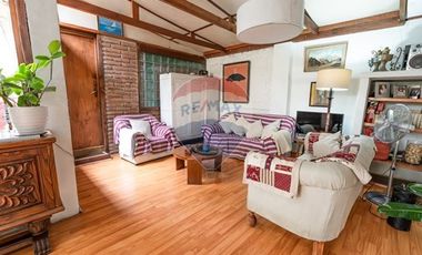 Amplia y luminosa casa en Brown Sur (656 m2)