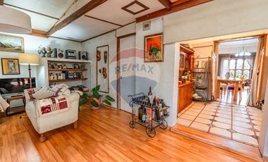 Amplia y luminosa casa en Brown Sur (656 m2)