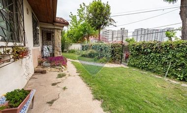 Amplia y luminosa casa en Brown Sur (656 m2)