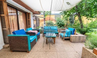 Amplia y luminosa casa en Brown Sur (656 m2)