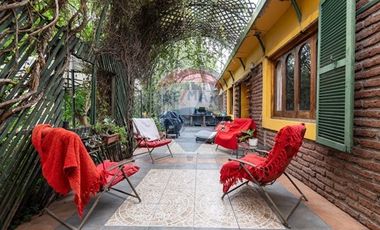 Amplia y luminosa casa en Brown Sur (656 m2)