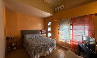 Casa Cinco Ambientes en Venta en Wilde