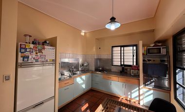 Casa Cinco Ambientes en Venta en Wilde