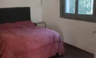 Casa a refaccionar en venta - 2 Dormitorios 1 Baño - Cochera - 353Mts2 - Manuel B Gonnet