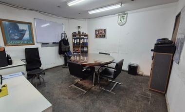 Depósito - Galpón 2600 m2.  en La Boca - ALQUILER