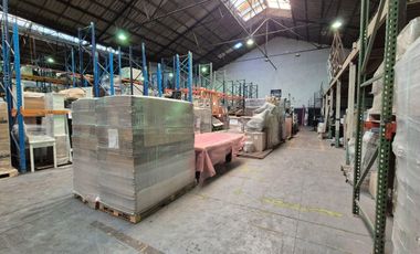 Depósito - Galpón 2600 m2.  en La Boca - ALQUILER