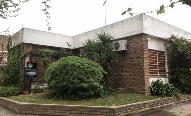 EXCELENTE PROPIEDAD EN VENTA EN EL CENTRO DE MARCOS PAZ