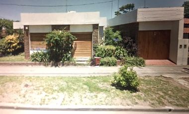 EXCELENTE PROPIEDAD EN VENTA EN EL CENTRO DE MARCOS PAZ