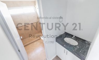 EN VENTA Casa 2 Dormitorios - Las Casuarinas - Ibarlucea