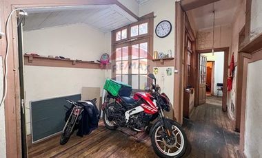 Propiedad con 2 casas independientes