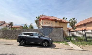 ARRIENDO ESPECTACULAR CASA PEÑALOLEN