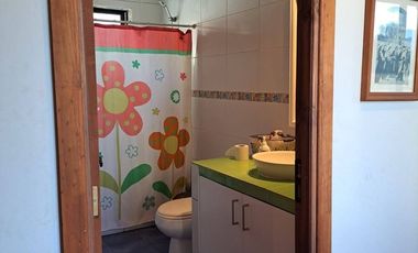 PRECIO INCREIBLE,  GRAN CASA PISCINA VIÑEDOS