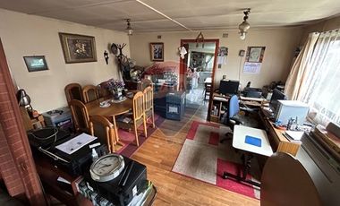 Casa esquina en Los Lagos