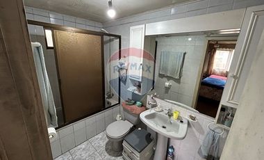 Casa esquina en Los Lagos