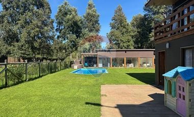 Tu Refugio Soñado Casa en Venta en Pucón