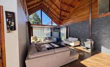 Tu Refugio Soñado Casa en Venta en Pucón