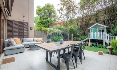 En venta Dúplex con Jardín Privado