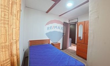 ¡Hostal en venta: inversión en Santiago!