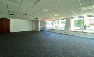 Buscas oficina en Ciudad Empresarial?