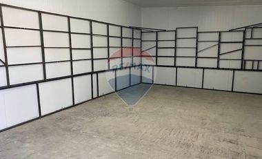 Oportunidad Local-Bodega en Linderos