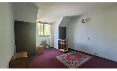 SE VENDE AMPLIA CASA  EN LA COMUNA DE MACUL