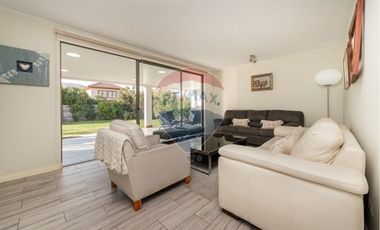 VENTA CASA SANTA ELENA CHICUREO