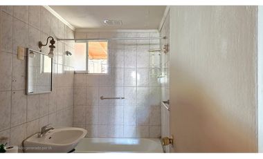 ¡Casa acogedora en La Granja...oportunidad