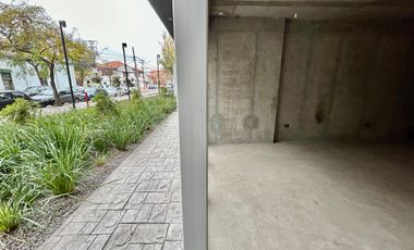 OPORTUNIDAD DE ARRIENDO LOCAL COMERCIAL METRO IRARRÁZAVAL