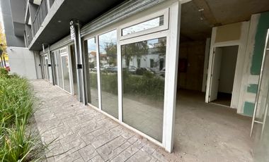 OPORTUNIDAD DE ARRIENDO LOCAL COMERCIAL METRO IRARRÁZAVAL