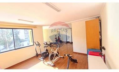 Hermosa casa en Gran Vía remodelada