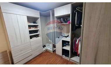 Hermosa casa en Gran Vía remodelada