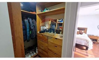 Hermosa casa en Gran Vía remodelada