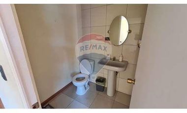 Hermosa casa en Gran Vía remodelada